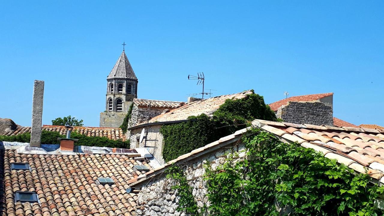 La Garde Adhemar, L'Escalier Medieval Eksteriør bilde